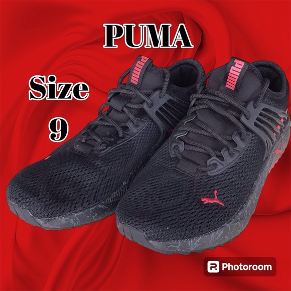 PUMA Black Pacer Future Athletic Shoes - Picture 1 of 7